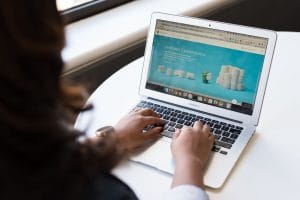 dlaczego moja strona WordPress ładuje się wolno - swiatcyfrowy.pl