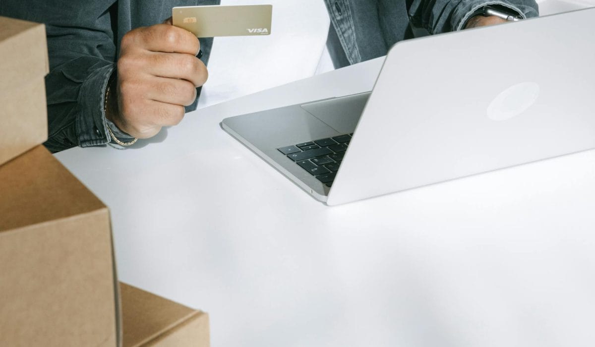 zmiany w zachowaniach konsumentów e-commerce 2026 - swiatcyfrowy.pl
